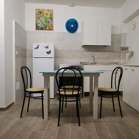 Дом отдыха Uccio Salento Hideway