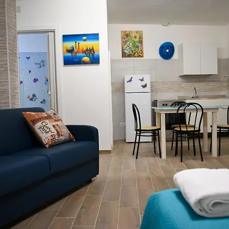 Сasa de vacaciones Uccio Salento Hideway *